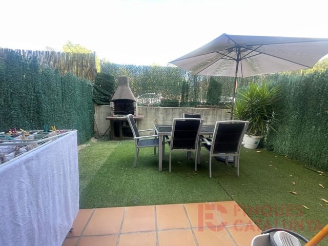 2 soveværelse Lejlighed til salg i Quart med garage - € 210.000 (Ref: 9433580)