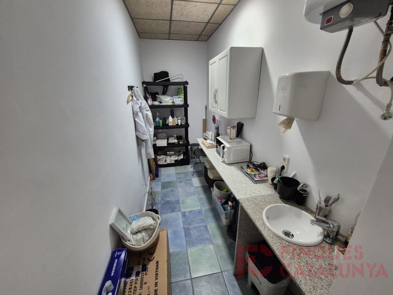 Office for sale in Girona city - € 169,900 (Ref: 9433581)