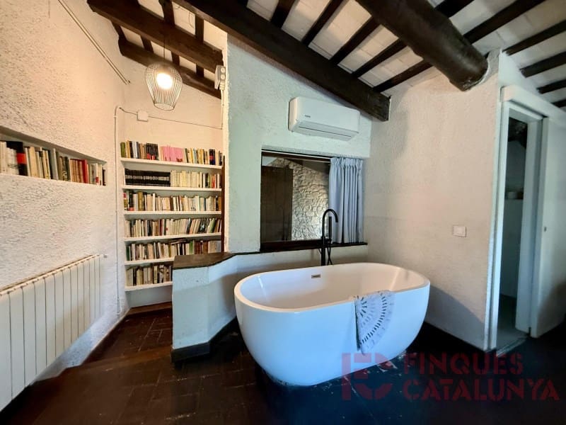 Finca/Country House for sale in Llagostera - € 1,325,000 (Ref: 9433582)