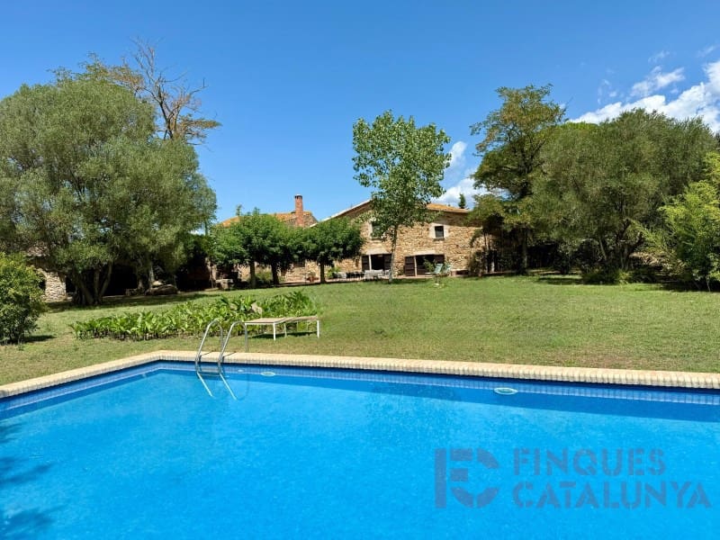 Finca/Country House for sale in Llagostera - € 1,325,000 (Ref: 9433582)