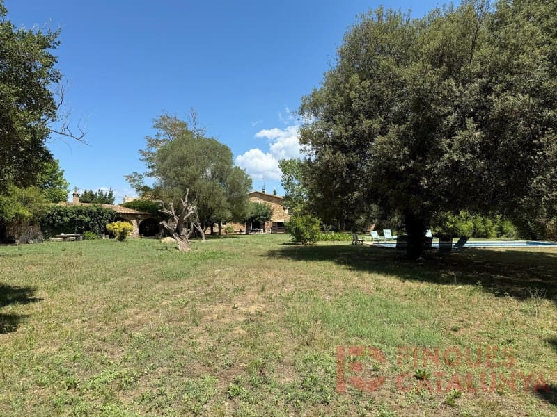 Finca/Country House for sale in Llagostera - € 1,325,000 (Ref: 9433582)