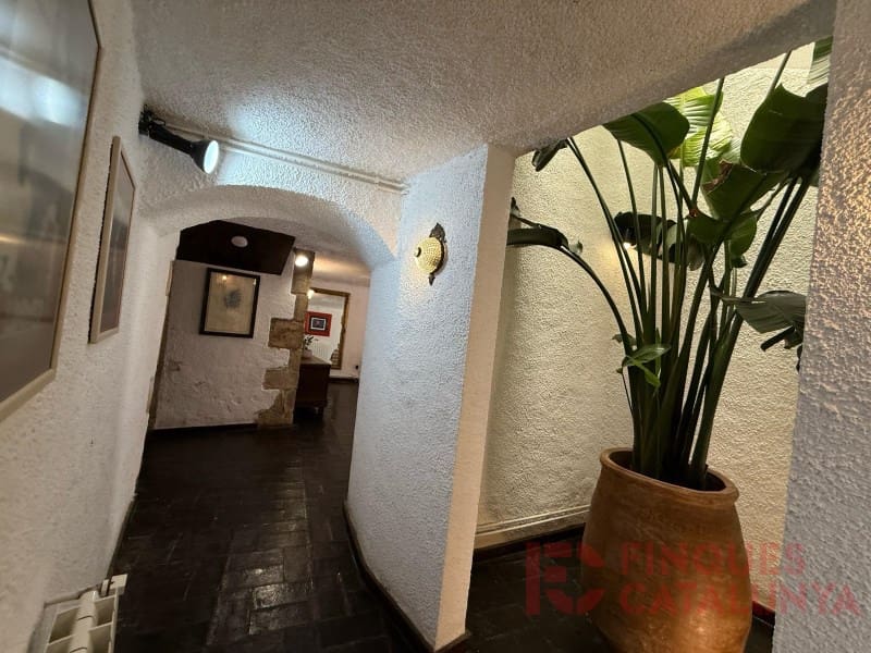 Finca/Country House for sale in Llagostera - € 1,325,000 (Ref: 9433582)