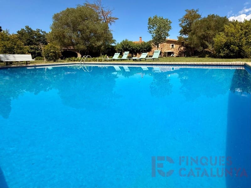 Finca/Country House for sale in Llagostera - € 1,325,000 (Ref: 9433582)