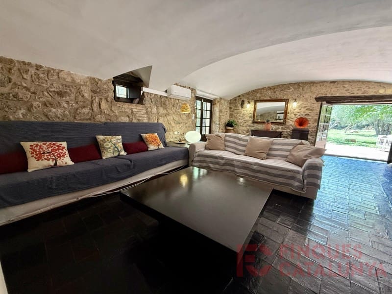 Finca/Country House for sale in Llagostera - € 1,325,000 (Ref: 9433582)