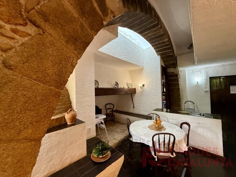 Finca/Country House for sale in Llagostera - € 1,325,000 (Ref: 9433582)