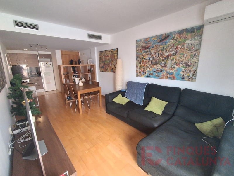 2 bedroom Flat for sale in Girona city - € 280,000 (Ref: 9433586)