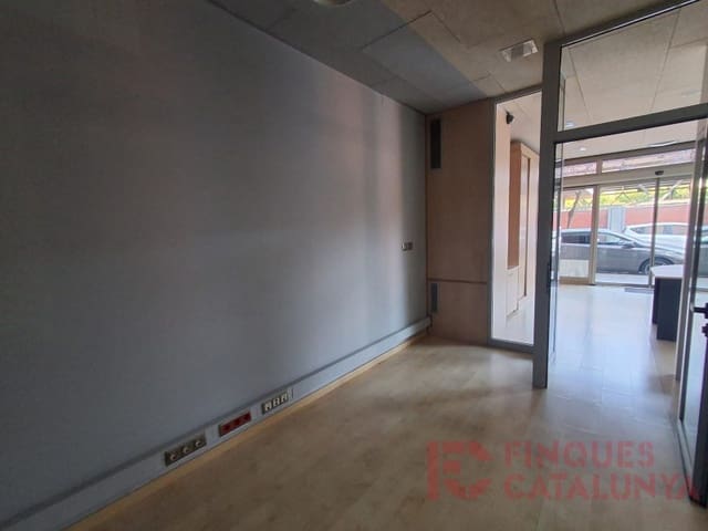 Comercial para venda em Girona cidade - 130 000 € (Ref: 9433587)