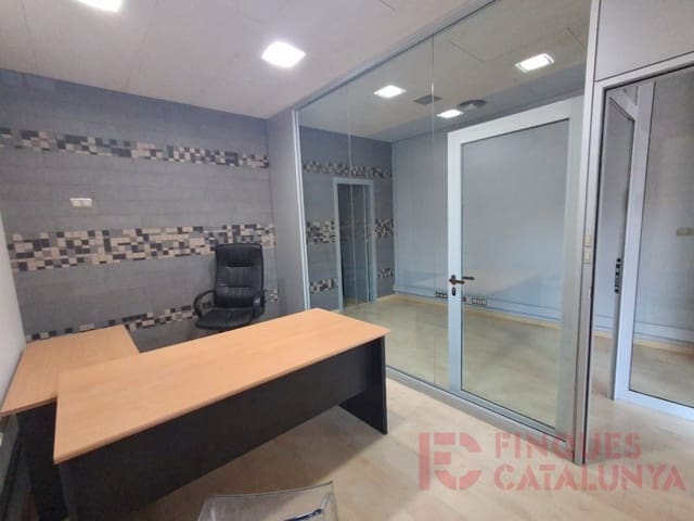 Comercial para venda em Girona cidade - 130 000 € (Ref: 9433587)