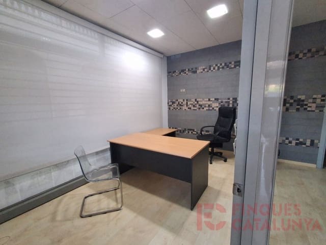 Comercial para venda em Girona cidade - 130 000 € (Ref: 9433587)