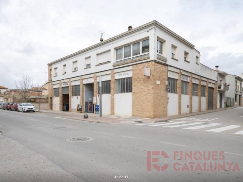 Commercieel te koop in Cassa de la Selva - € 257.000 (Ref: 9433588)