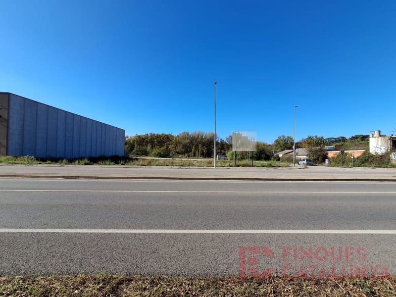 Undeveloped Land for sale in Quart - € 548,000 (Ref: 9433589)