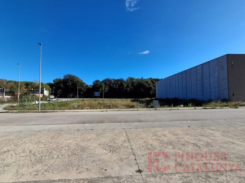 Undeveloped Land for sale in Quart - € 548,000 (Ref: 9433589)