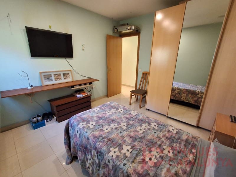 3 slaapkamer Villa te koop in Bescano met garage - € 308.000 (Ref: 9433591)