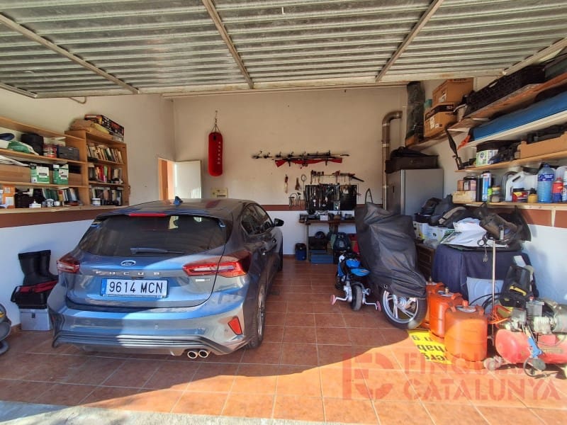 3 slaapkamer Villa te koop in Bescano met garage - € 308.000 (Ref: 9433591)
