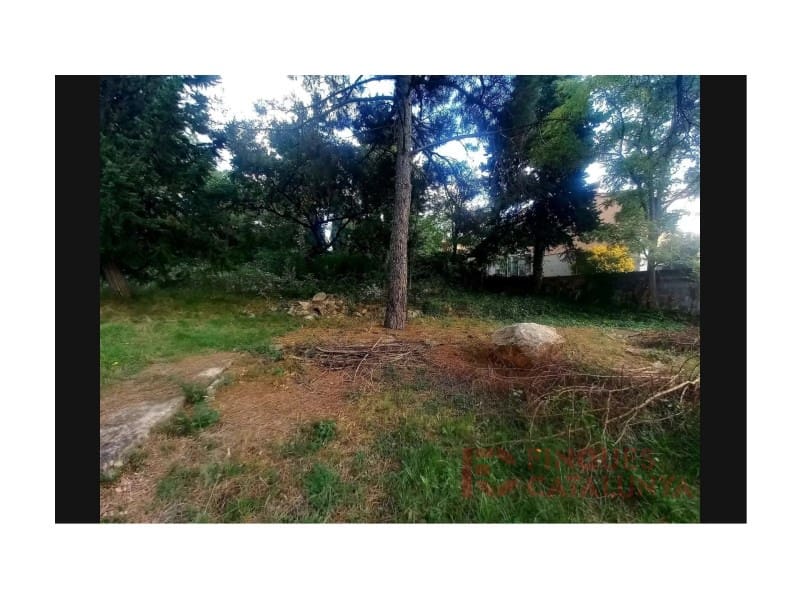 Building Plot for sale in Girona city - € 360,000 (Ref: 9456351)