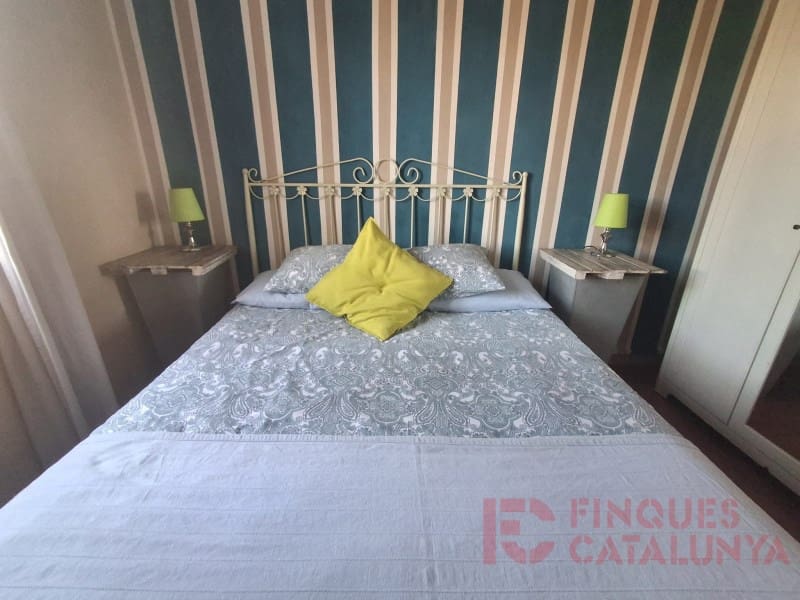2 bedroom Flat for sale in Girona city - € 210,000 (Ref: 9497299)