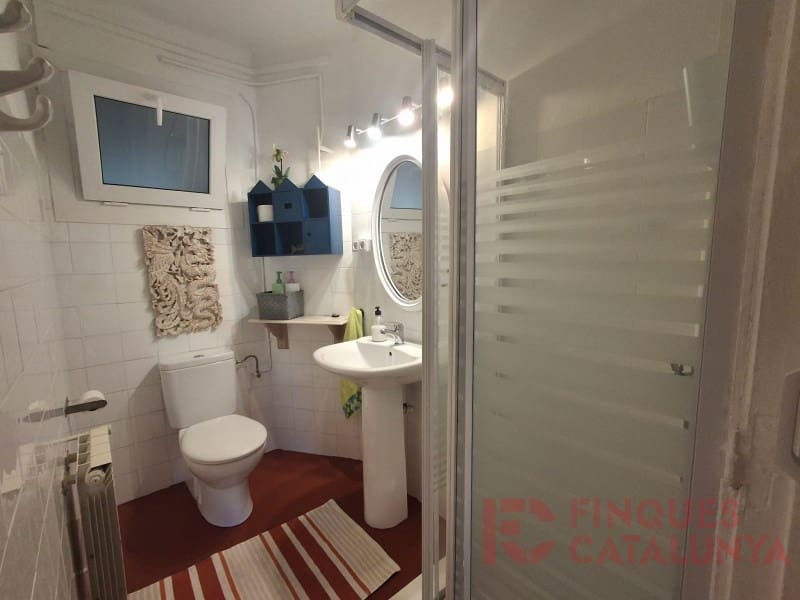 2 bedroom Flat for sale in Girona city - € 210,000 (Ref: 9497299)