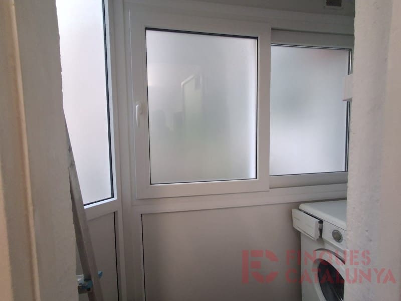 2 bedroom Flat for sale in Girona city - € 210,000 (Ref: 9497299)