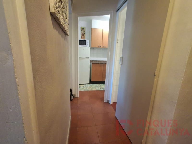 2 bedroom Flat for sale in Girona city - € 210,000 (Ref: 9497299)