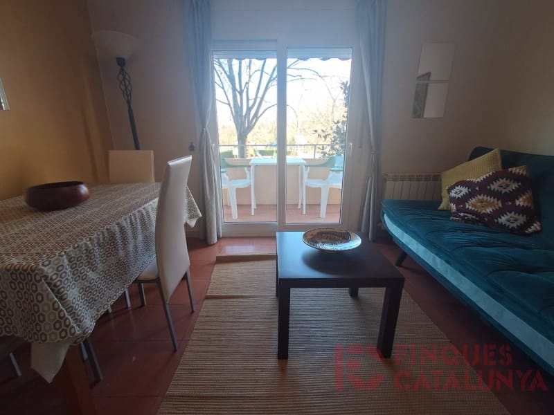 2 bedroom Flat for sale in Girona city - € 210,000 (Ref: 9497299)