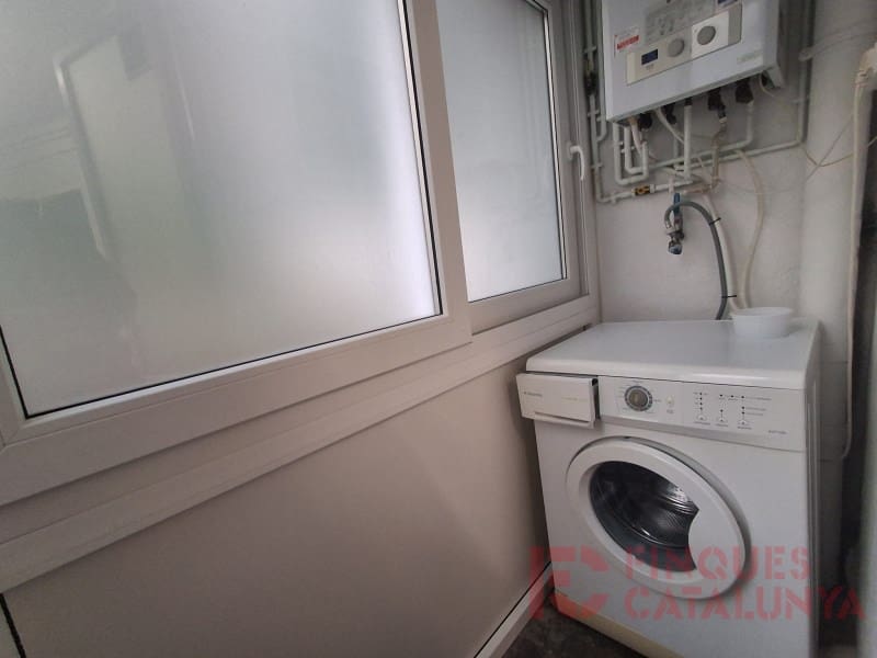 2 bedroom Flat for sale in Girona city - € 210,000 (Ref: 9497299)