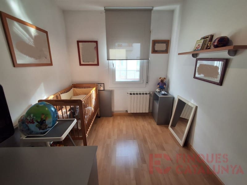 4 bedroom Flat for sale in Bescano with garage - € 290,000 (Ref: 9509403)