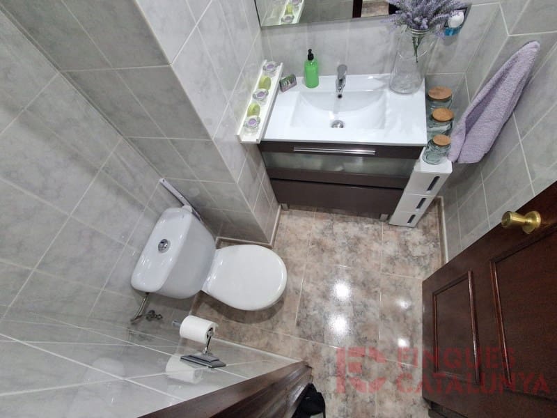 4 bedroom Flat for sale in Bescano with garage - € 290,000 (Ref: 9509403)