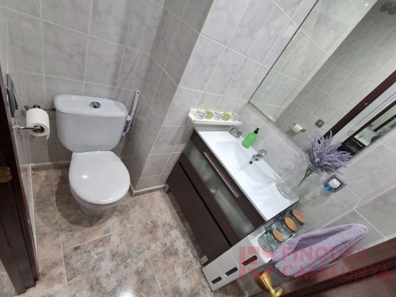 4 bedroom Flat for sale in Bescano with garage - € 290,000 (Ref: 9509403)