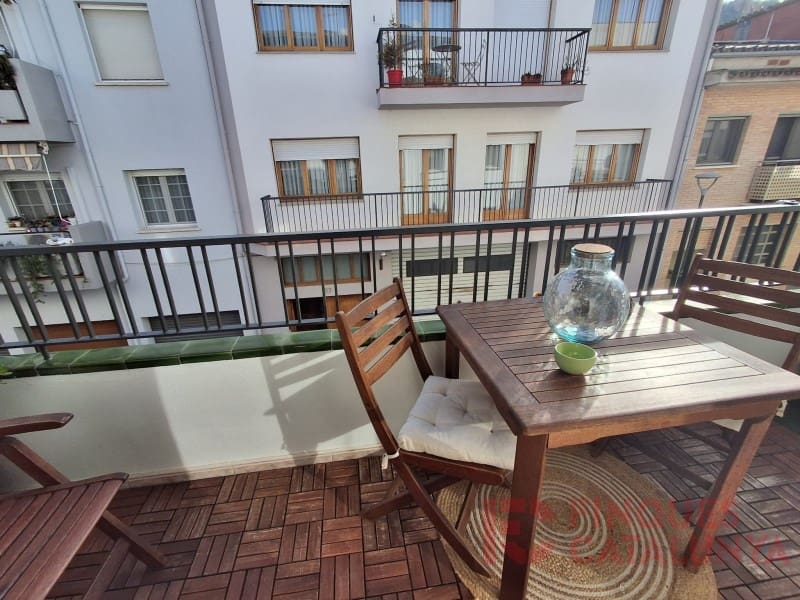 4 bedroom Flat for sale in Bescano with garage - € 290,000 (Ref: 9509403)