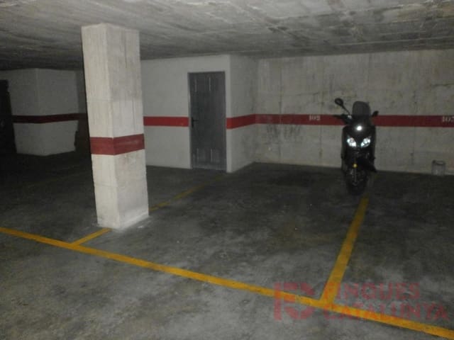 Garasje til salgs i Girona by - € 21 500 (Ref: 9516236)