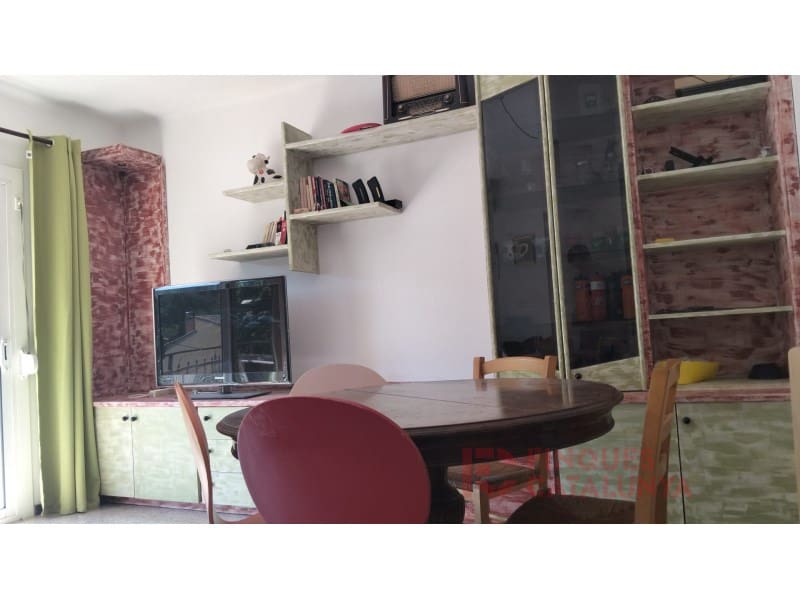 4 bedroom Flat for sale in Girona city - € 168,000 (Ref: 9516239)