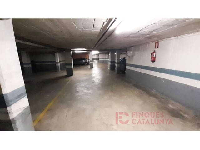 Garaż na sprzedaż w Miasto Girona - 16 000 € (Ref: 9516241)