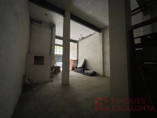 Commercial for sale in Girona city - € 130,000 (Ref: 9516244)