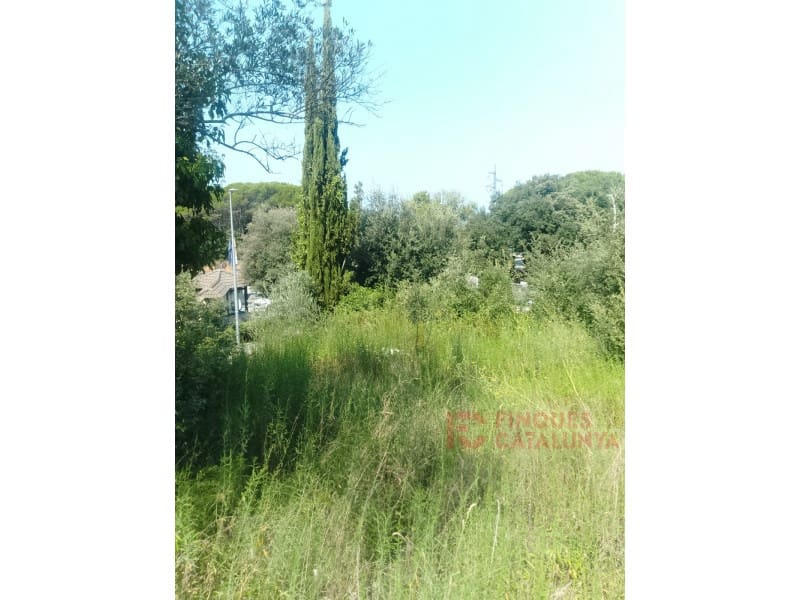 Byggegrund til salg i Girona by - € 990.000 (Ref: 9516246)