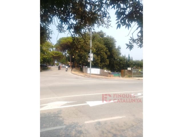 Byggegrund til salg i Girona by - € 990.000 (Ref: 9516246)