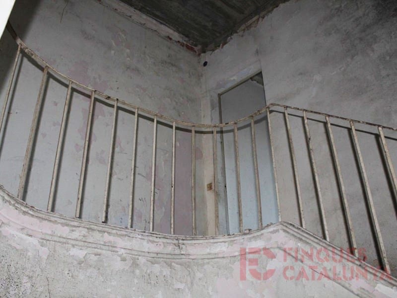 5 quarto Moradia para venda em Cassa de la Selva com garagem - 139 000 € (Ref: 9516249)