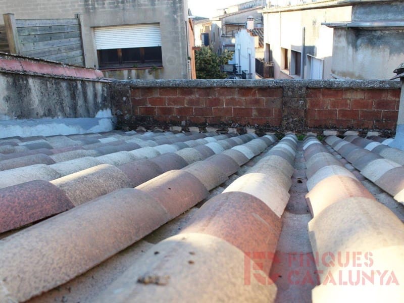 5 quarto Moradia para venda em Cassa de la Selva com garagem - 139 000 € (Ref: 9516249)