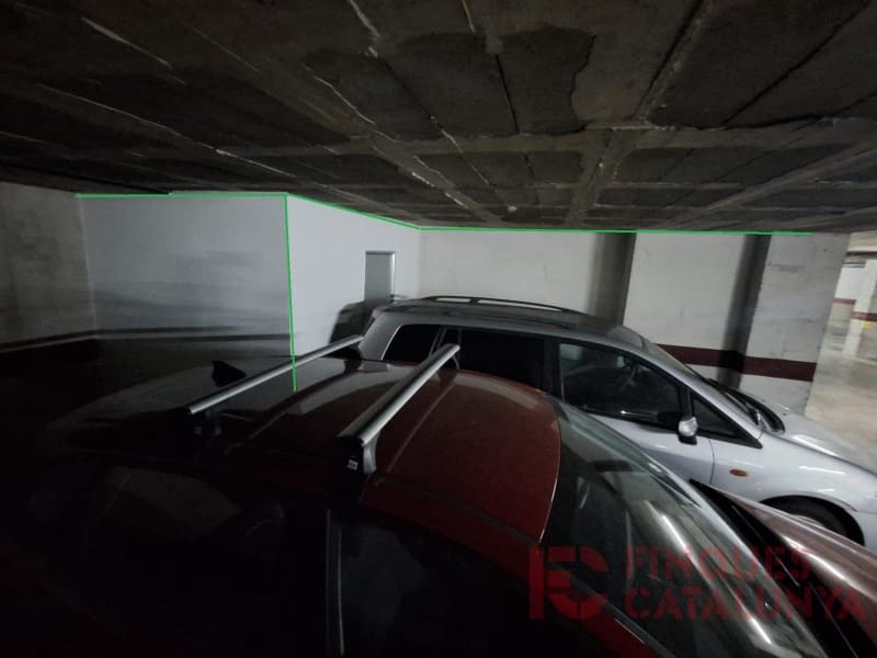 Garage til salg i Girona by - € 28.000 (Ref: 9516252)