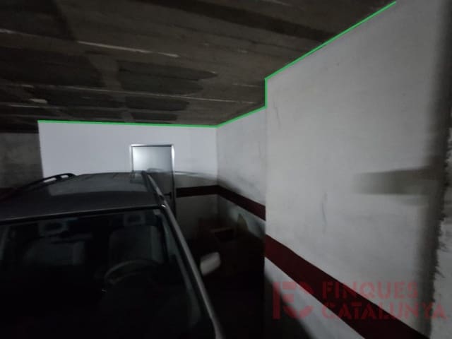Garage til salg i Girona by - € 28.000 (Ref: 9516252)