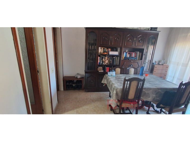 3 bedroom Flat for sale in Girona city - € 187,000 (Ref: 9516254)