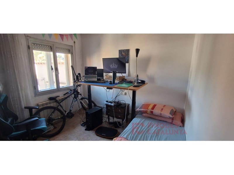 3 bedroom Flat for sale in Girona city - € 187,000 (Ref: 9516254)