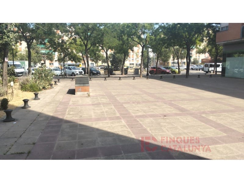 Bedrift til salgs i Girona by - € 100 000 (Ref: 9516260)