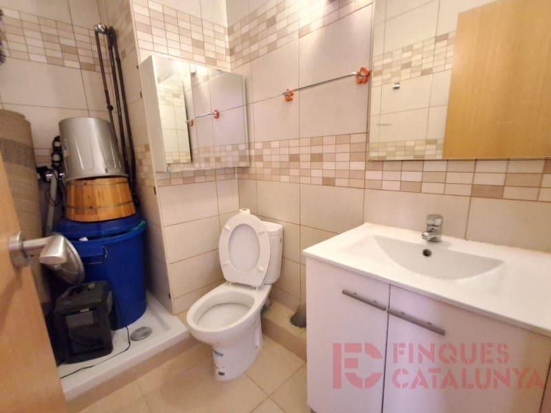 3 bedroom Flat for sale in Girona city - € 220,000 (Ref: 9519017)