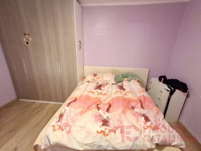 3 bedroom Flat for sale in Girona city - € 220,000 (Ref: 9519017)