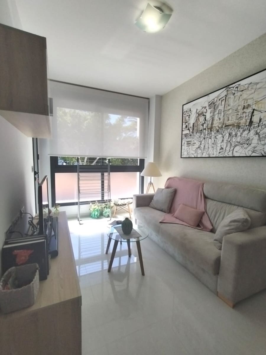 1 soveværelse Lejlighed til salg i Torrevieja med swimmingpool garage - € 210.000 (Ref: 9242404)