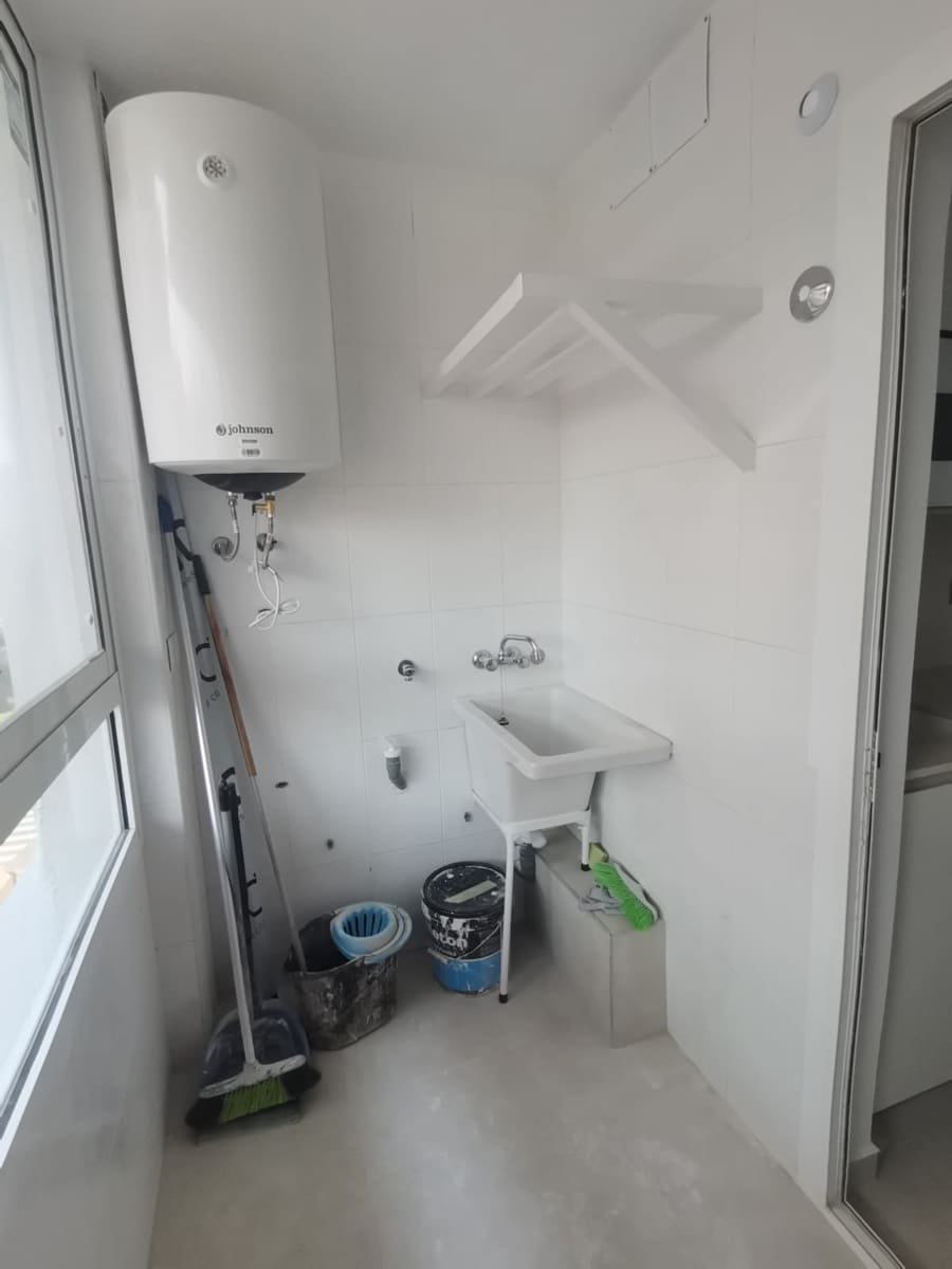 3 sovrum Lägenhet till salu i Torrevieja med garage - 280 000 € (Ref: 9243480)