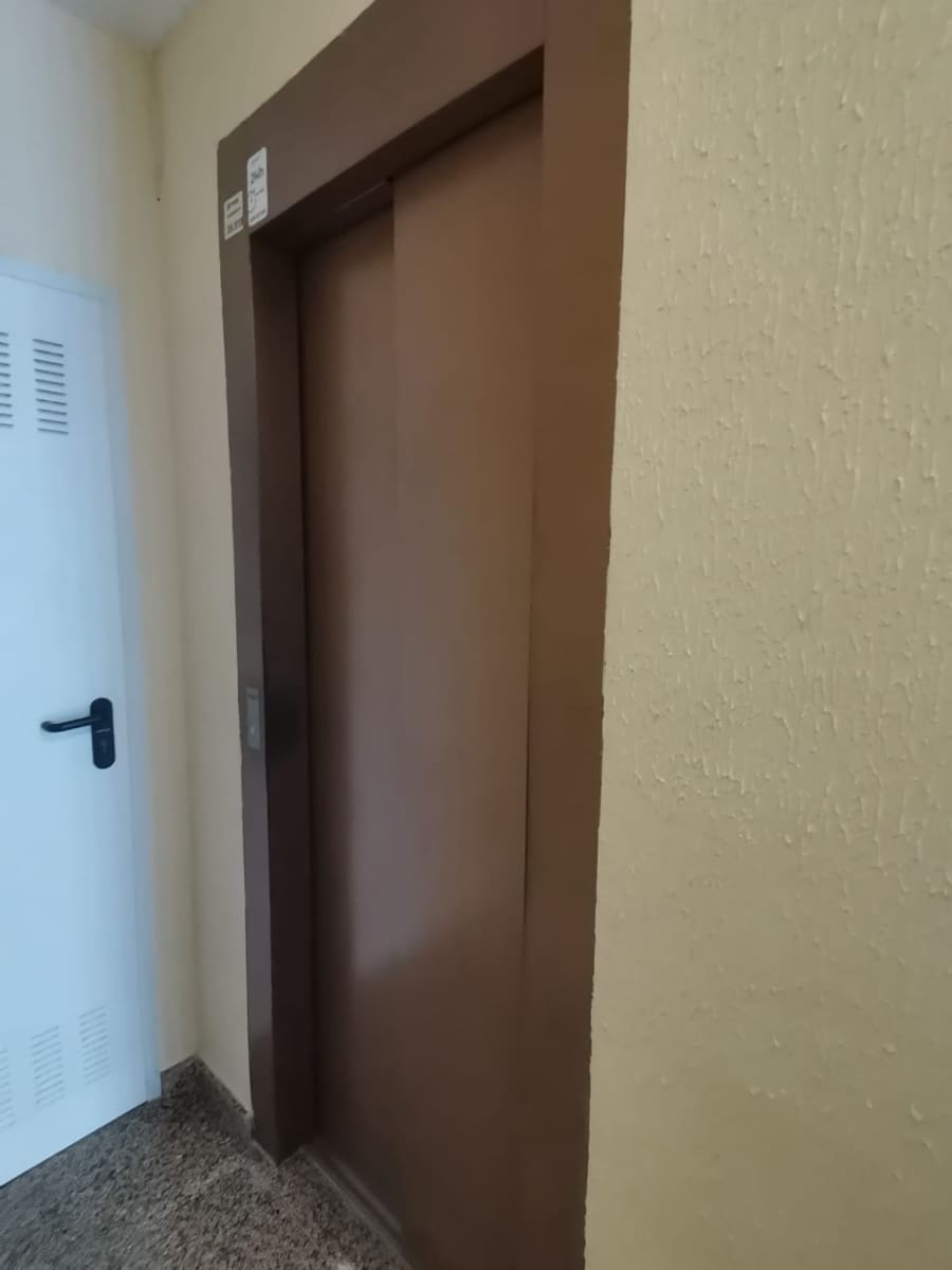 3 sovrum Lägenhet till salu i Torrevieja med garage - 280 000 € (Ref: 9243480)