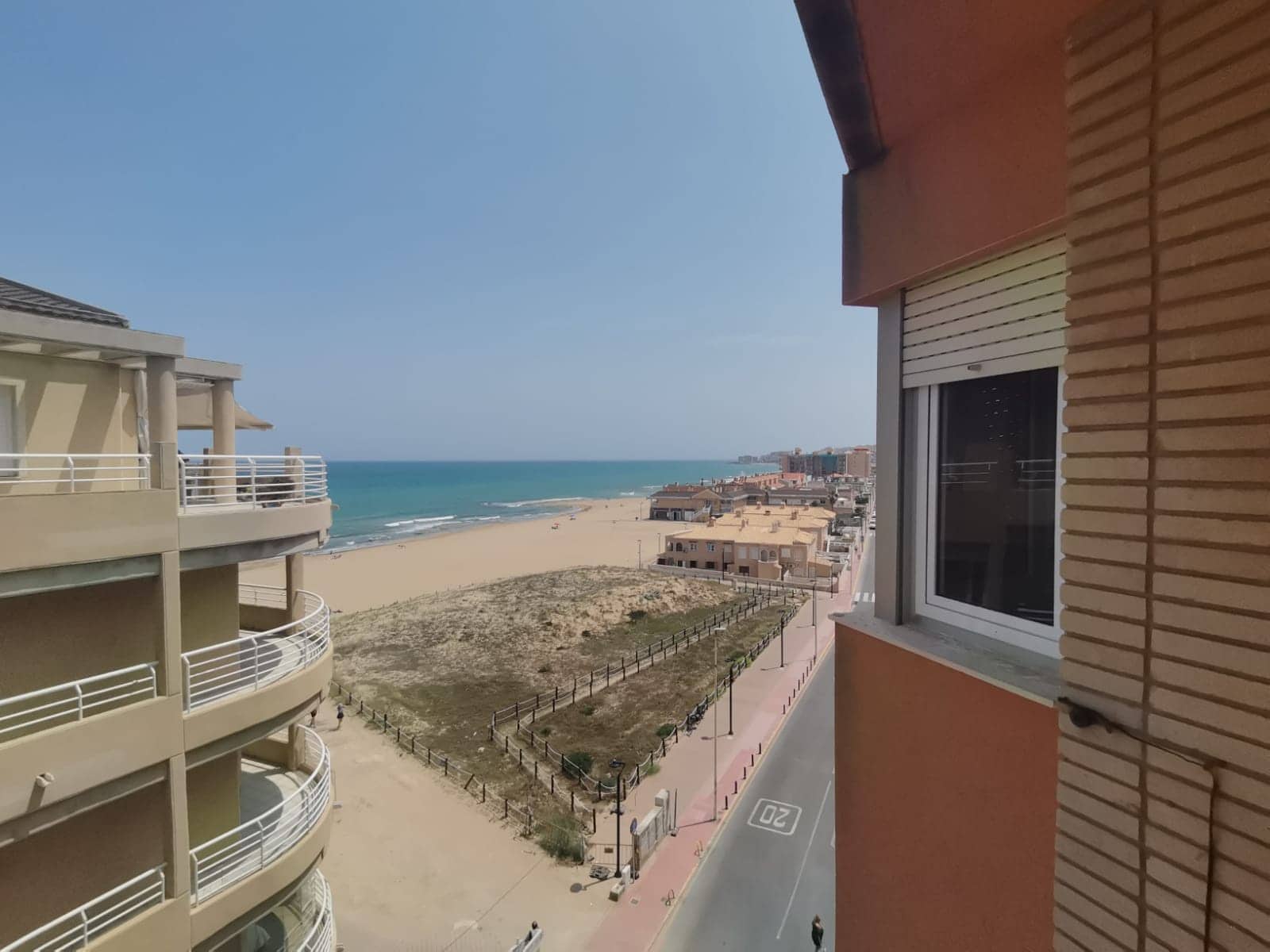 3 sypialnia Penthouse na sprzedaż w Torrevieja z garażem - 375 000 € (Ref: 9243503)