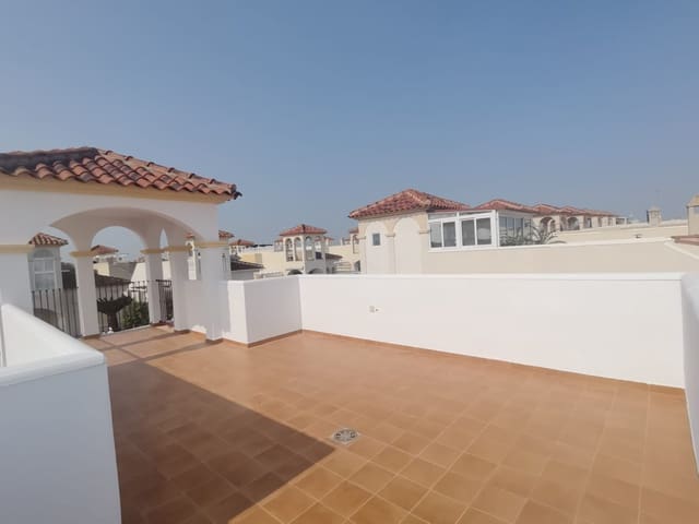 2 bedroom Villa for sale in Algorfa with garage - € 295,000 (Ref: 9243505)