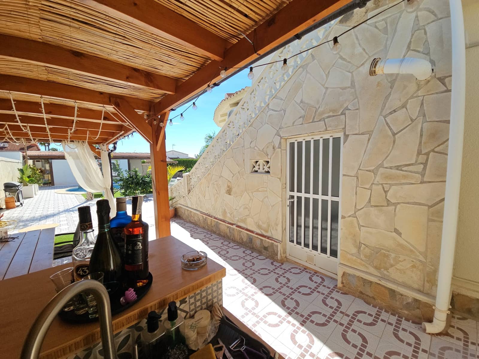 4 bedroom Villa for sale in Ciudad Quesada with pool garage - € 549,500 (Ref: 9340166)